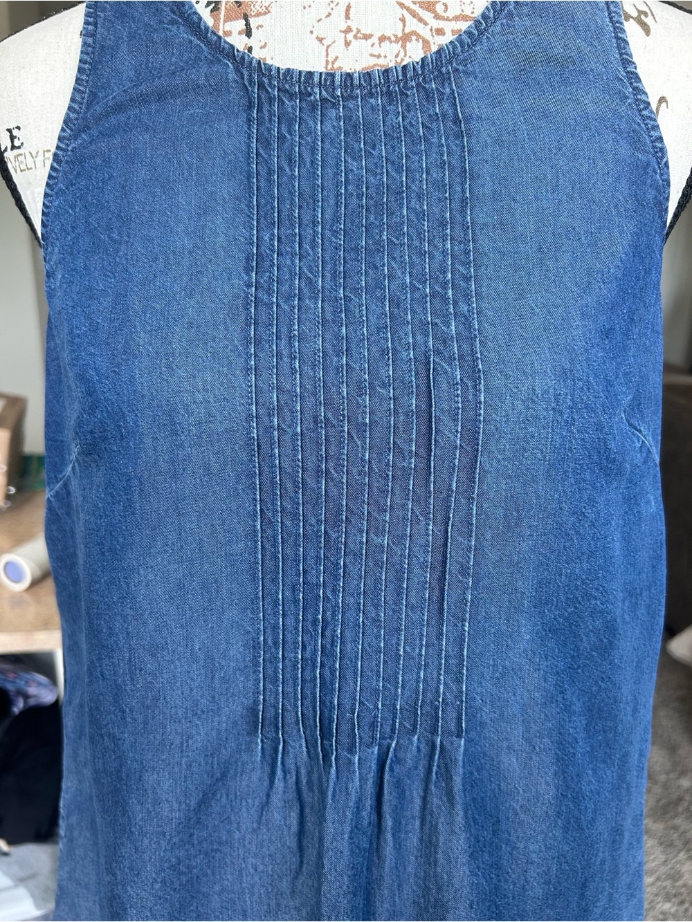 GAP 100% Lyocell Lightweight Chambray Midi Dress size Small - Picture 2 of 10